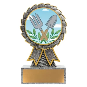 Silver aster - gardening with resin construction
