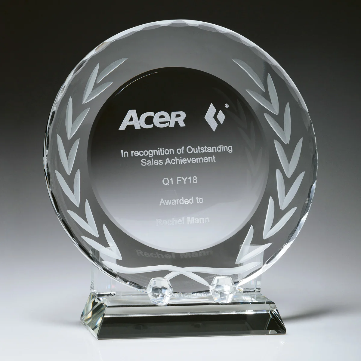 cp18-grey-bg Crystal tray with crystal construction