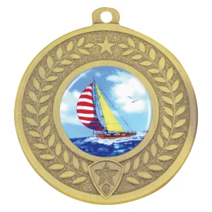 Gold distinction - sailing with metal construction