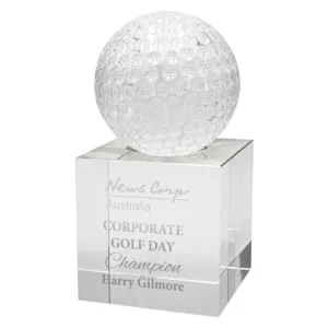 Golf spinning ball with crystal construction